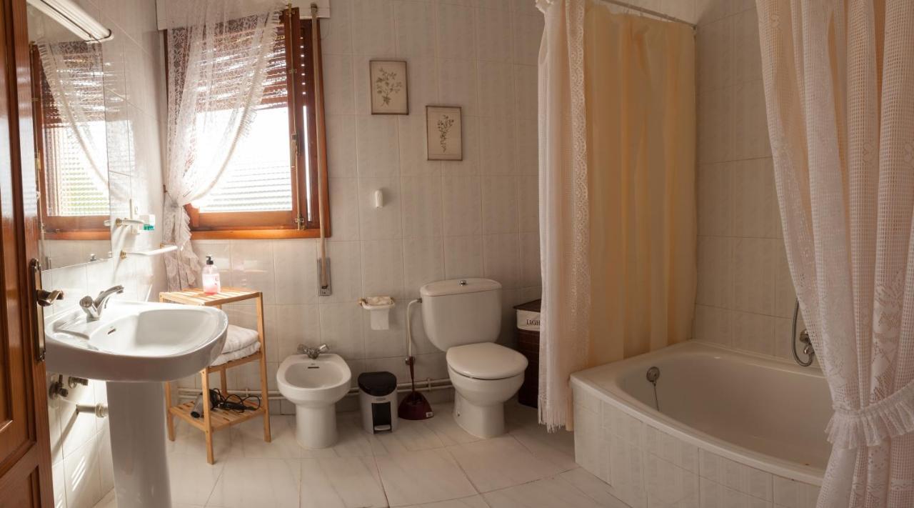 Apartamentos Rurales La Posada De Donato Nuévalos Eksteriør bilde